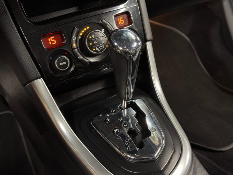 PEUGEOT 308 CC PHASE 2 CABRIOLET FELINE 2.0 HDI 163 Cv BOITE AUTO INTERIEUR CUIR GPS - GARANTIE 1 AN