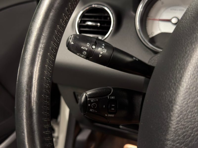 PEUGEOT 308 CC PHASE 2 CABRIOLET FELINE 2.0 HDI 163 Cv BOITE AUTO INTERIEUR CUIR GPS - GARANTIE 1 AN