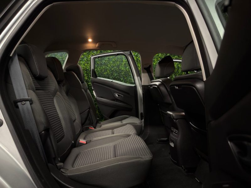 RENAULT SCENIC 4 IV BUSINESS 1.5 DCI 110 Cv 5 PLACES / ECRAN TACTILE GPS BVM6 - GARANTIE 1 AN