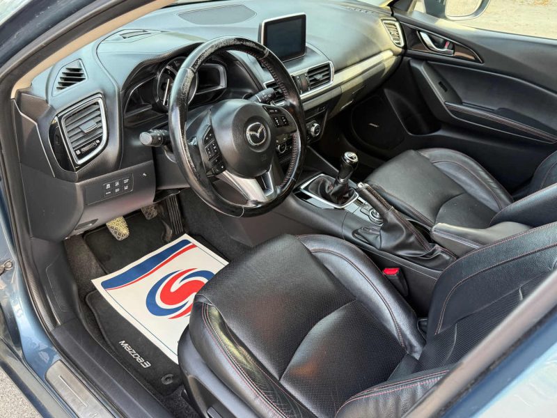 Mazda 3 2.2L Skyactiv-D 150ch Dynamique  - Clim - GPS - Révisée & Garantie 6 mois