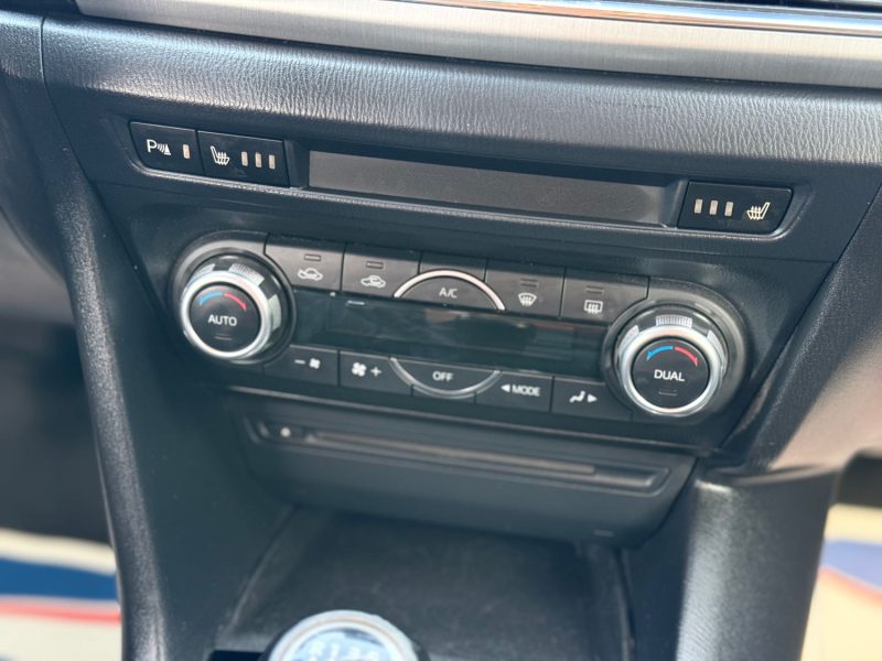 Mazda 3 2.2L Skyactiv-D 150ch Dynamique  - Clim - GPS - Révisée & Garantie 6 mois