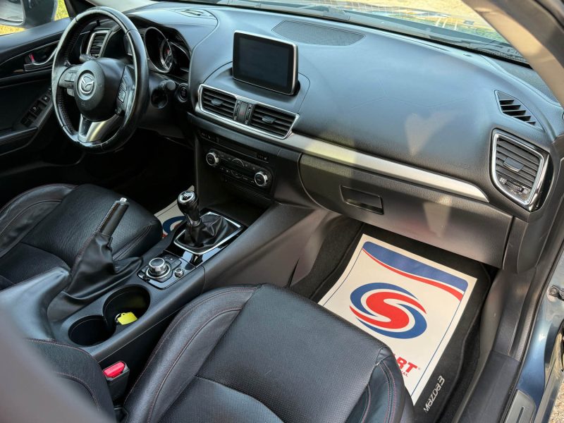 Mazda 3 2.2L Skyactiv-D 150ch Dynamique  - Clim - GPS - Révisée & Garantie 6 mois