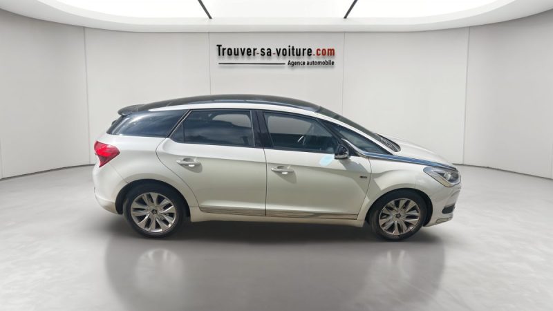 CITROËN DS5 2.0 L HDI 160 ch 2.0 L HDi 160 ch Hybrid4 AirDream Sport Chic