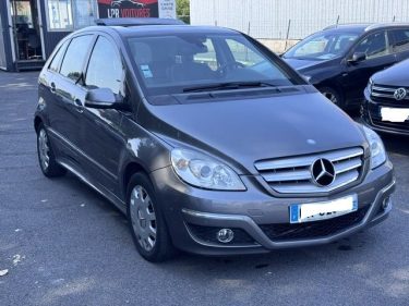 MERCEDES CLASSE B B180 CDI distribution par chaine 2009
