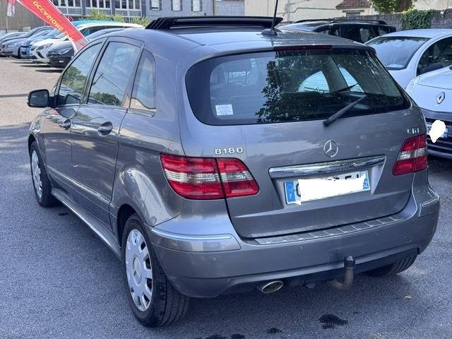 MERCEDES CLASSE B B180 CDI distribution par chaine 2009