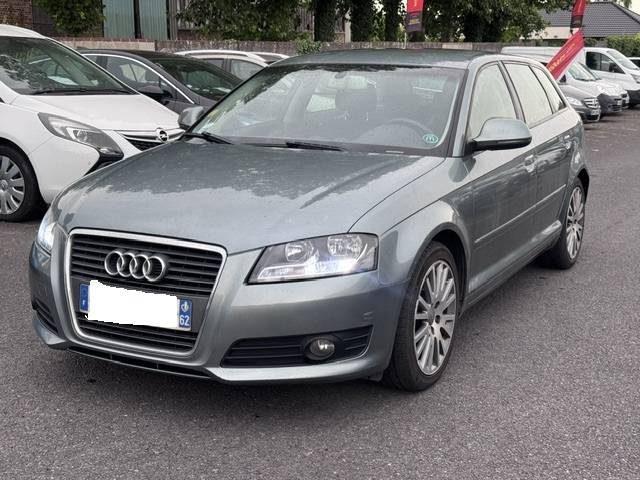AUDI A3 8p face lifte 1.9 TDI 105  CV  2009