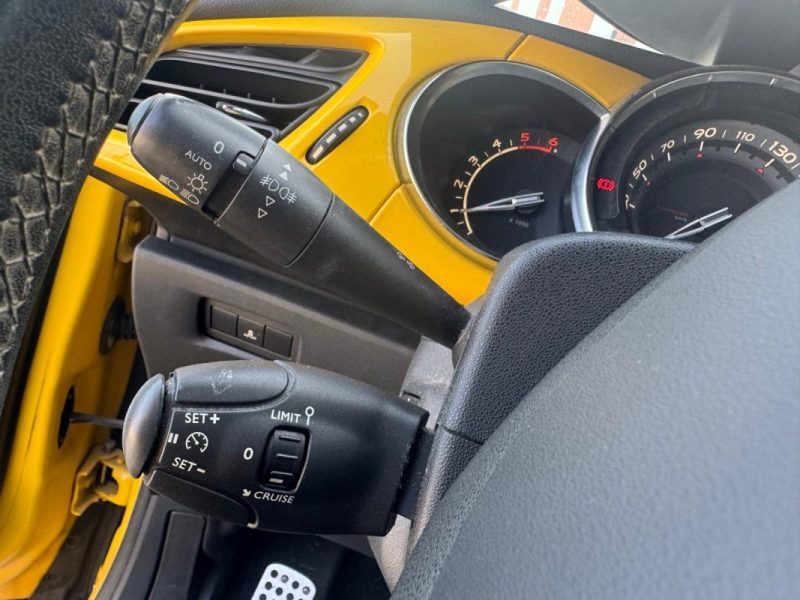 CITROEN DS3 1.6 HDI 90 AIRDREAM SO CHIC 