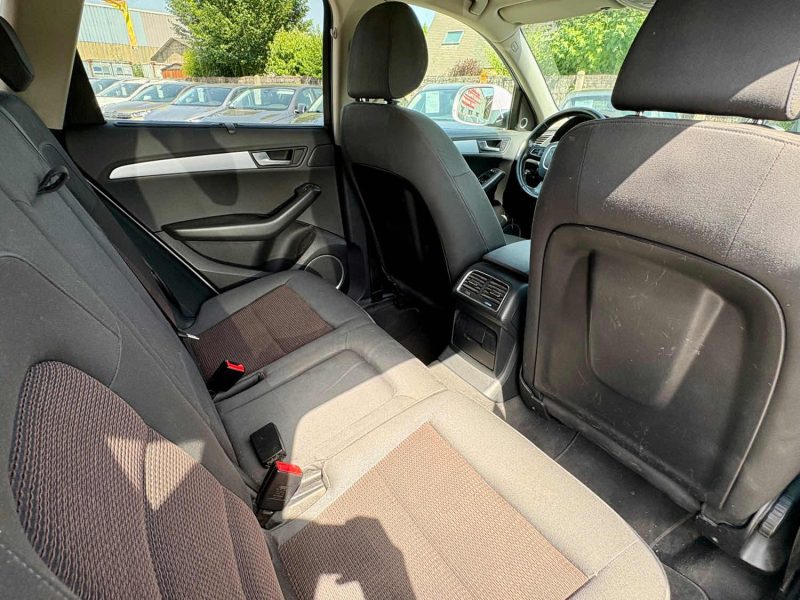 AUDI Q5 2.0 TDI AMBIENTE QUATTRO 2009
