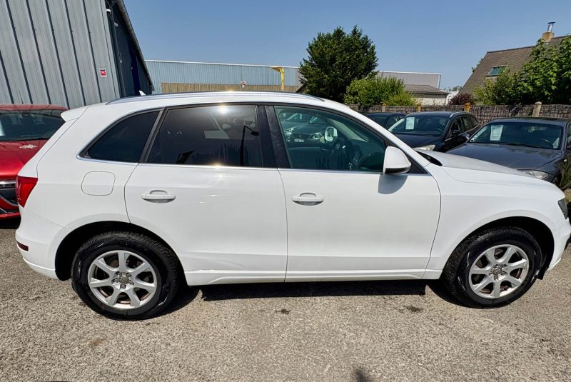 AUDI Q5 2.0 TDI AMBIENTE QUATTRO 2009