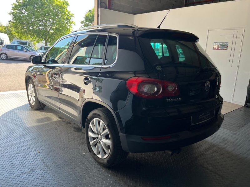 VOLKSWAGEN TIGUAN 2.0 TDI 140 4X2 SPORTLINE BLUEMOTION 2010