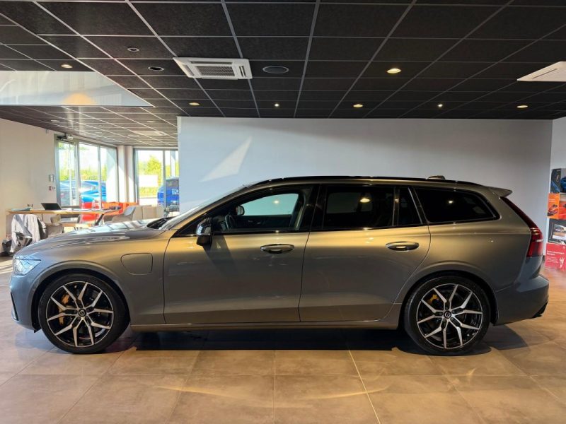 VOLVO V60 T8 TWIN ENGINE 405 POLESTAR GEARTRONIC / ENTRETIEN VOLVO  