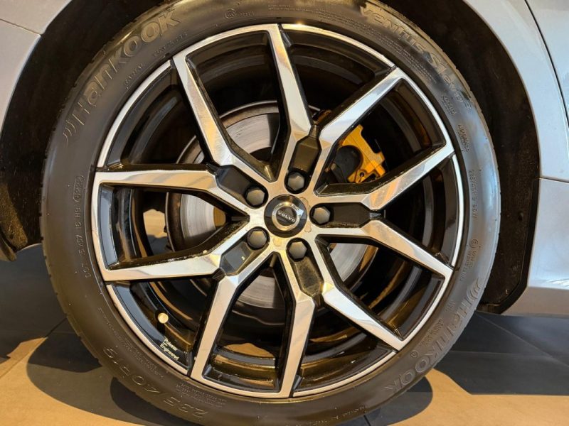 VOLVO V60 T8 TWIN ENGINE 405 POLESTAR GEARTRONIC / ENTRETIEN VOLVO  