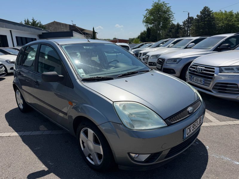 FORD FIESTA 1.6I 100CH CLIM GARANTIE