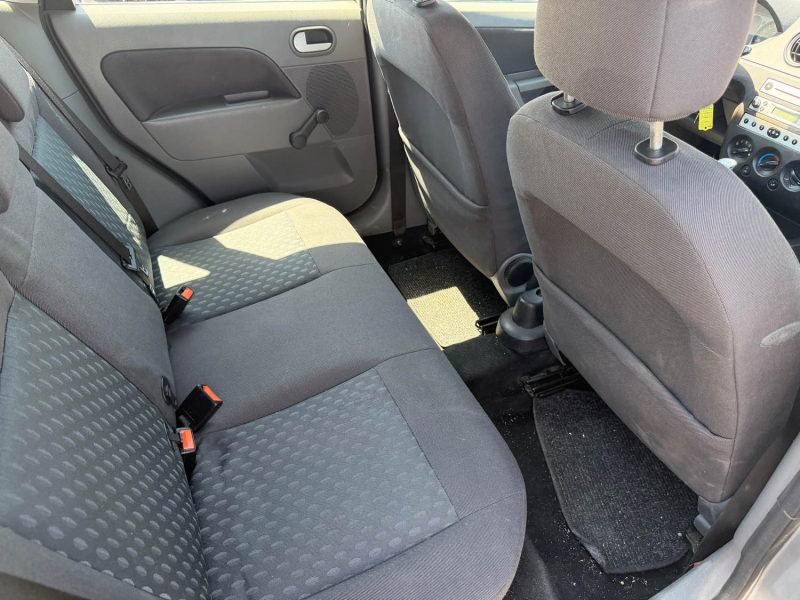 FORD FIESTA 1.6I 100CH CLIM GARANTIE