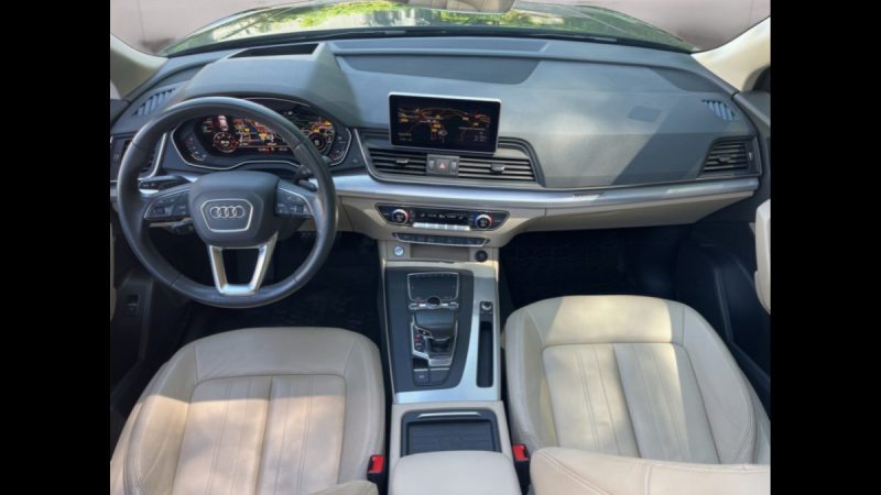 AUDI Q5 2.0 L TDI 190 ch QUATTRO S TRONIC TOTI OUVRANT