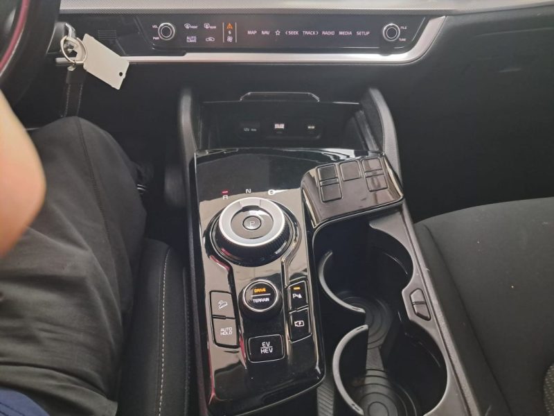 KIA SPORTAGE 1.6 SUV PHEV HTRAC 265cv 4WD ACTIVE/1 ERE MAIN/TVA RECUPERABLE