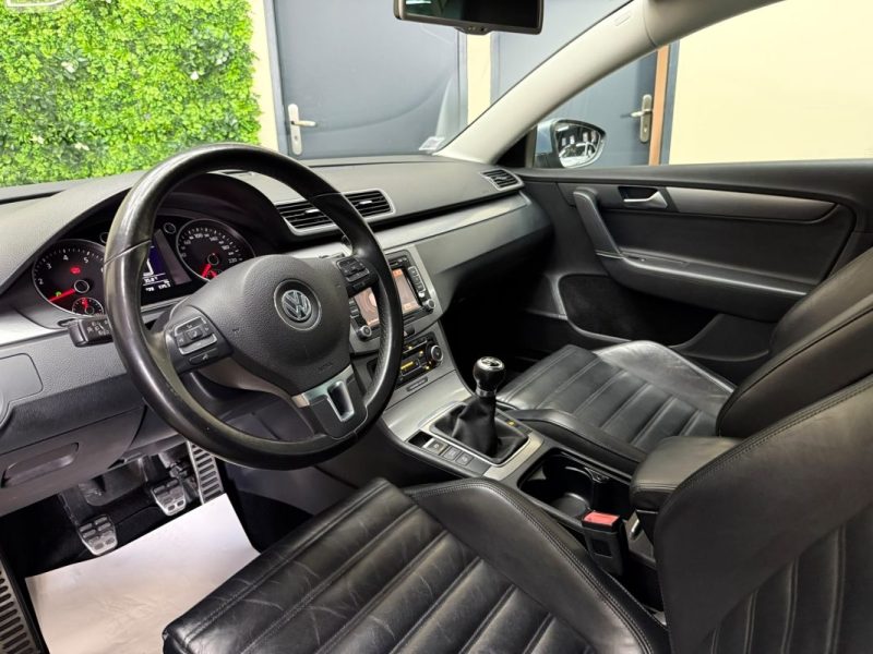 VOLKSWAGEN PASSAT B7 SW BREAK 1.4 TSI MULTIFUEL 160 2011