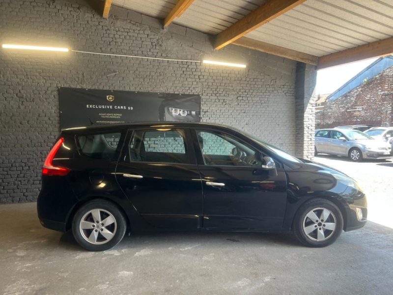 RENAULT GRAND SCENIC III 1.9DCI 130CH 