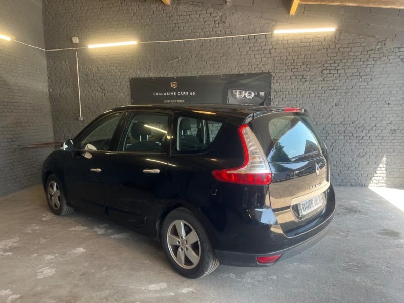 RENAULT GRAND SCENIC III 1.9DCI 130CH 