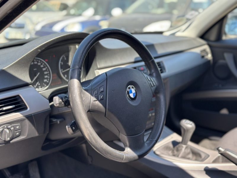 BMW SERIE 3 COMFORT 2008