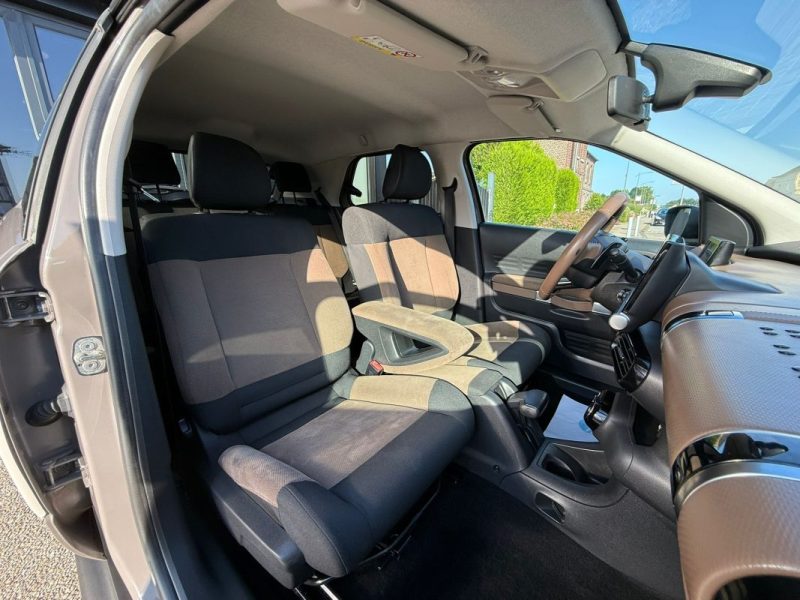 Citroën C4 Cactus 1.6 E-HDi 100Ch ETG6 Shine