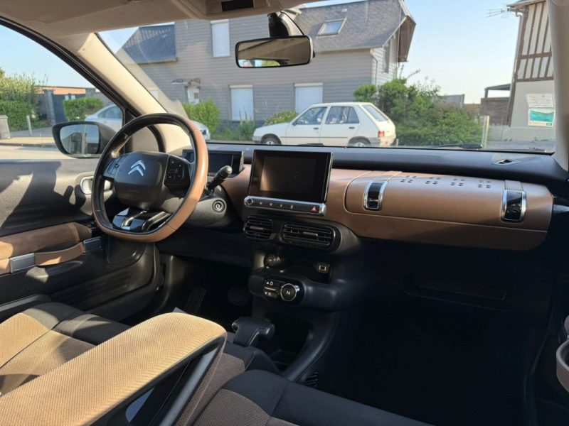 Citroën C4 Cactus 1.6 E-HDi 100Ch ETG6 Shine