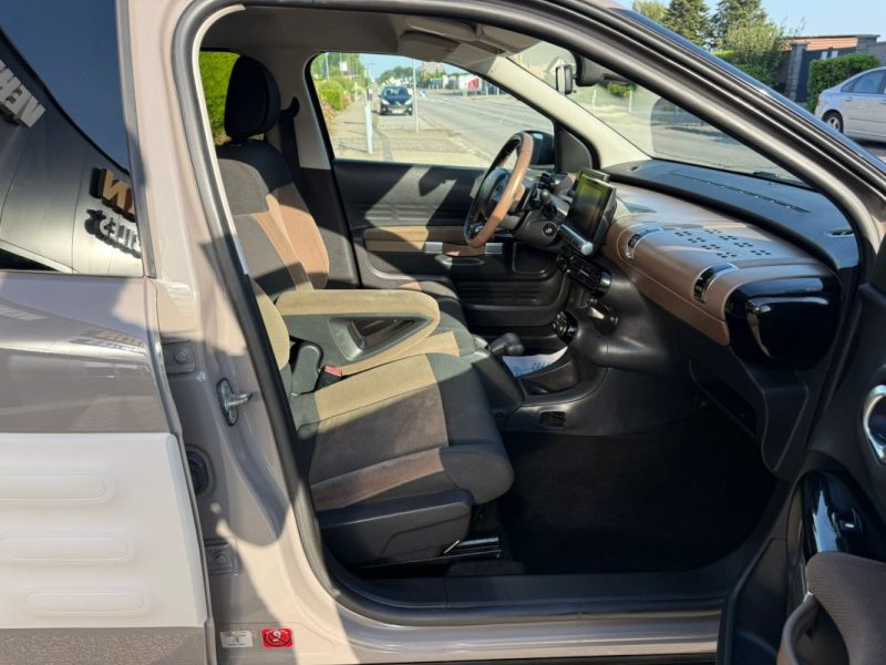 Citroën C4 Cactus 1.6 E-HDi 100Ch ETG6 Shine