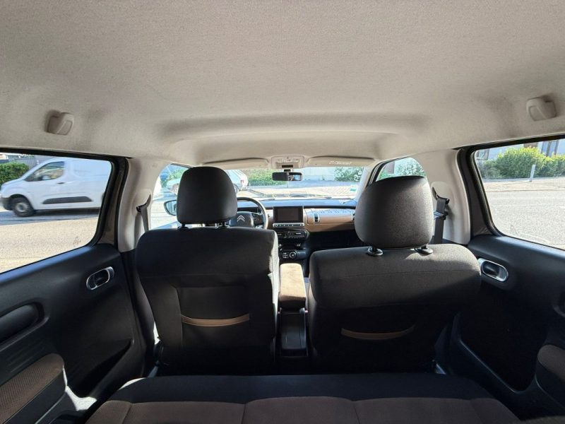 Citroën C4 Cactus 1.6 E-HDi 100Ch ETG6 Shine
