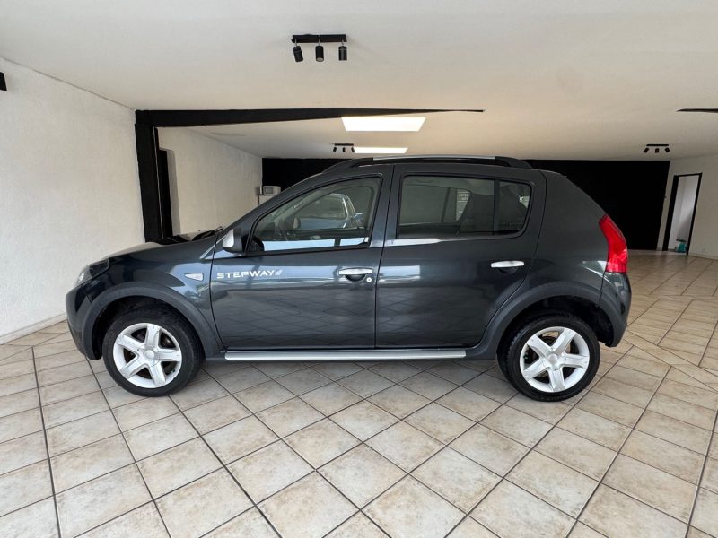 DACIA SANDERO 1.6 87CV STEPWAY - Distribution Neuve - Garantie 12 mois ou 15.000km - CT OK