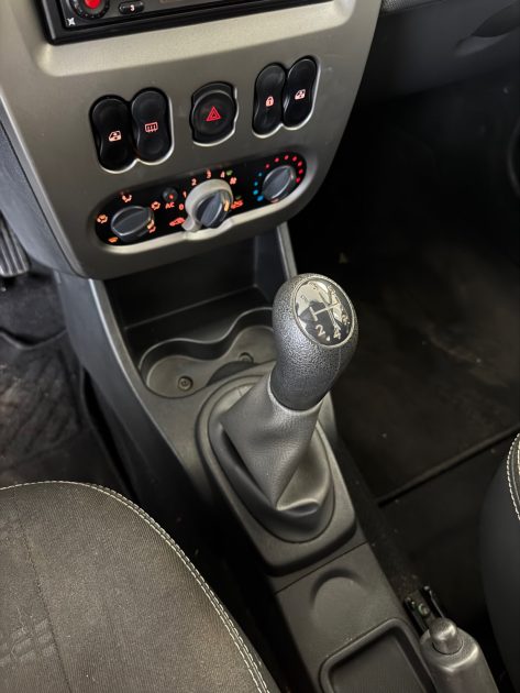 DACIA SANDERO 1.6 87CV STEPWAY - Distribution Neuve - Garantie 12 mois ou 15.000km - CT OK