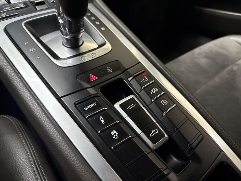 PORSCHE BOXSTER 718 2.0 I TURBO 300cv FRANCAISE / SUIVI PORSCHE