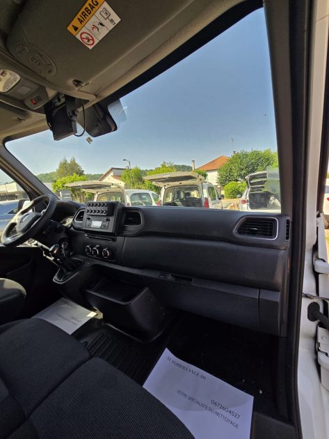RENAULT MASTERIII GRAND CONFORT 2020
