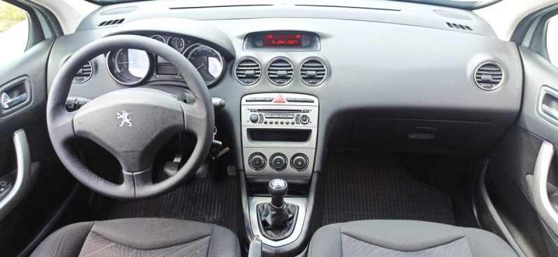 PEUGEOT 308 1.4 90CV 5PORTES PARFAIT ETAT GARANTIE 6MOIS