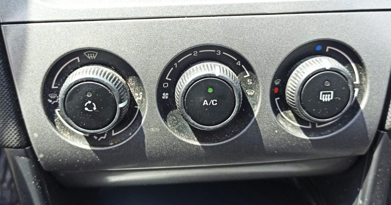 PEUGEOT 308 1.4 90CV 5PORTES PARFAIT ETAT GARANTIE 6MOIS