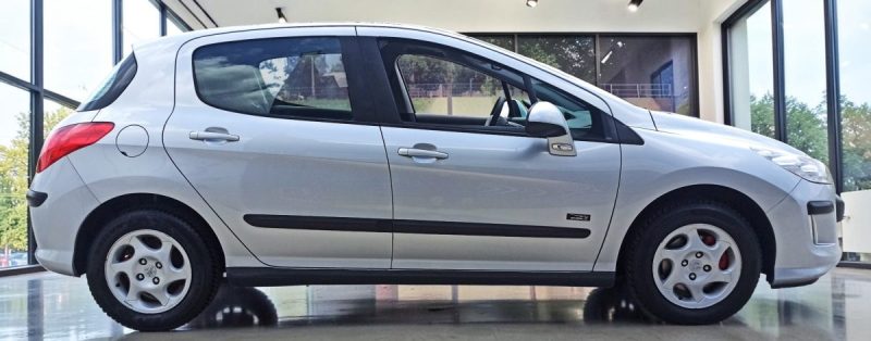 PEUGEOT 308 1.4 90CV 5PORTES PARFAIT ETAT GARANTIE 6MOIS