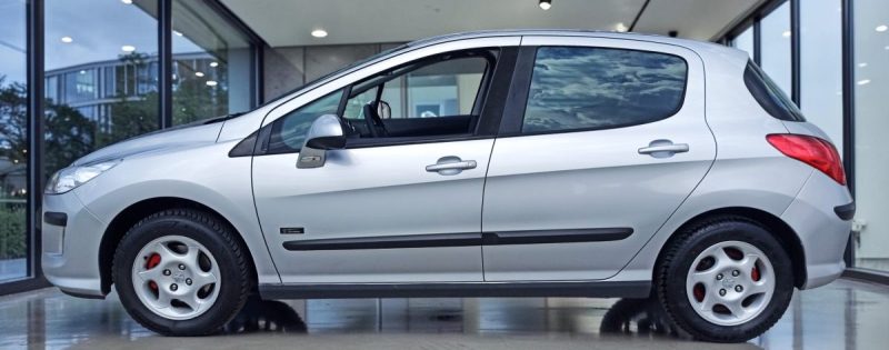 PEUGEOT 308 1.4 90CV 5PORTES PARFAIT ETAT GARANTIE 6MOIS