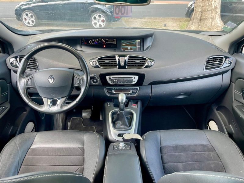 RENAULT SCENIC III 1.5 dCi 110 BOSE EDC