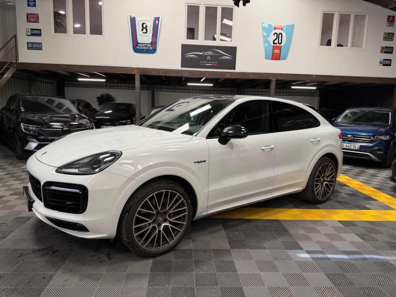 PORSCHE CAYENNE COUPE PLATINIUM EDITION 3.0 462CH (TVA APPARENTE, 1ERE MAIN, SUIVI PORSCHE)