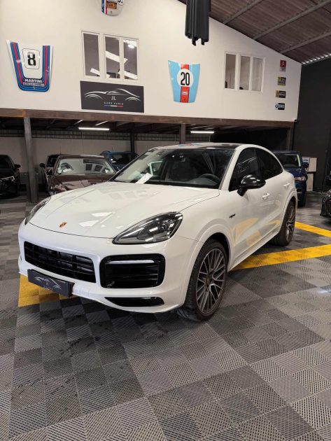PORSCHE CAYENNE COUPE PLATINIUM EDITION 3.0 462CH (TVA APPARENTE, 1ERE MAIN, SUIVI PORSCHE)