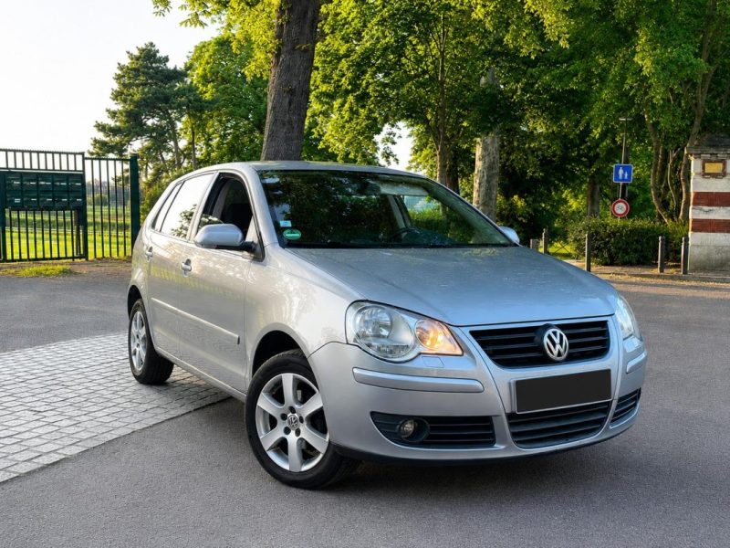 VOLKSWAGEN POLO UNITED 2009