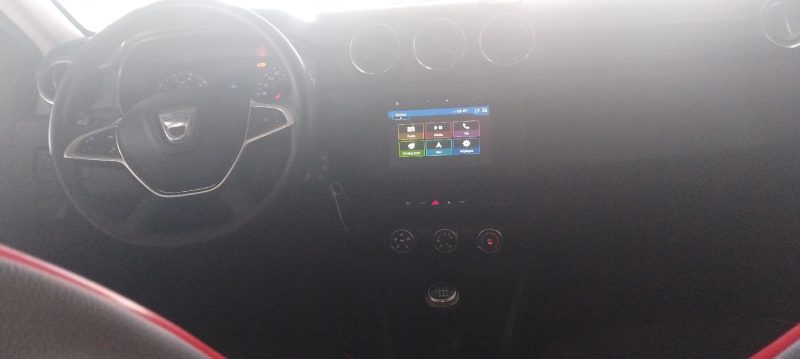DACIA DUSTER 1.5 DCI 95 CV AN 2021 BIEN EQUIPE 88 KM