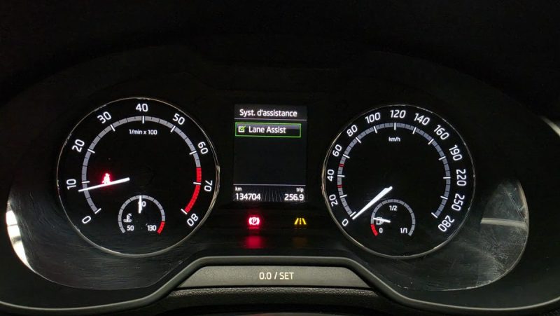 SKODA OCTAVIA COMBI 2.0 TSI 220 RS*1ERE MAIN*LED/XENON*GPS*CAMERA*