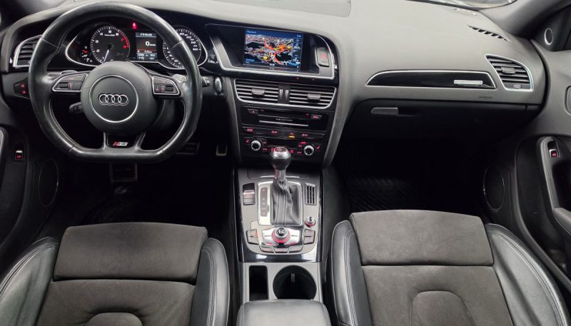 AUDI S4 IV (2) AVANT 3.0 TFSI 333 QUATTRO S TRONIC 7*1°MAIN*B&O*XENON*