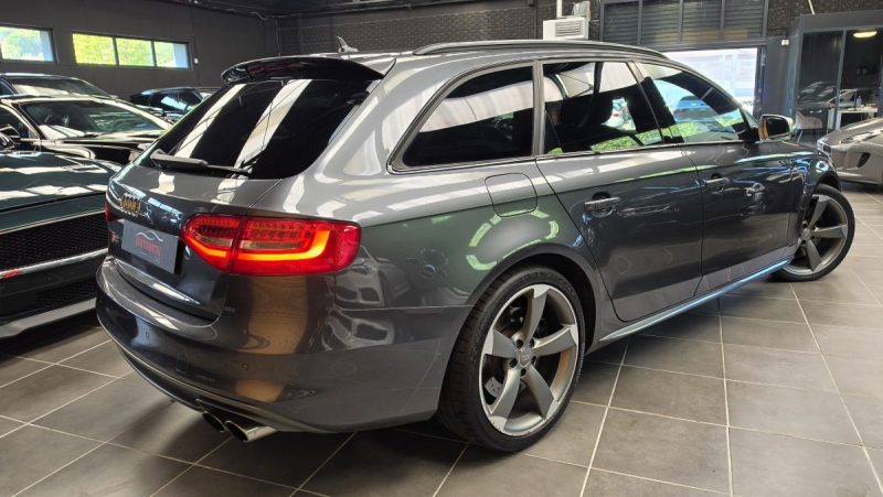 AUDI S4 IV (2) AVANT 3.0 TFSI 333 QUATTRO S TRONIC 7*1°MAIN*B&O*XENON*
