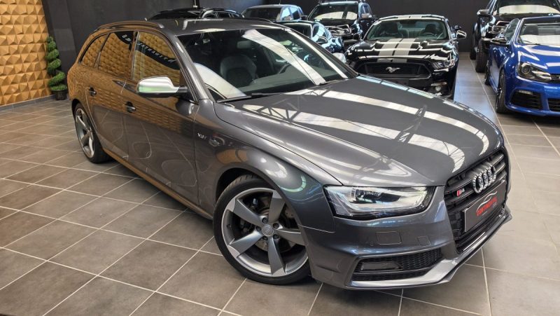AUDI S4 IV (2) AVANT 3.0 TFSI 333 QUATTRO S TRONIC 7*1°MAIN*B&O*XENON*