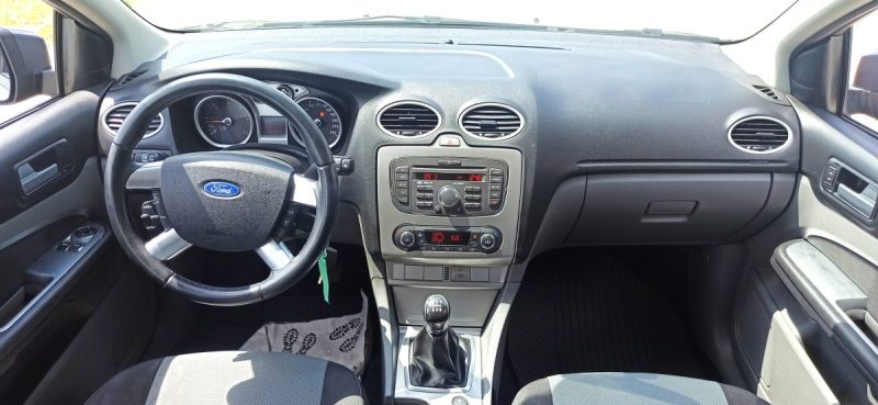 FORD FOCUS 1.6 TDCI BREAK 1ER MAIN GARANTIE 6MOIS