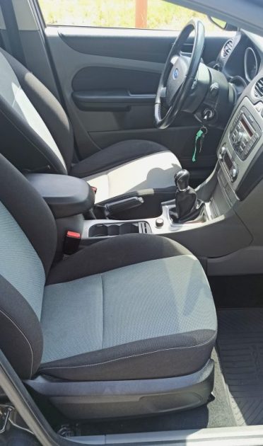 FORD FOCUS 1.6 TDCI BREAK 1ER MAIN GARANTIE 6MOIS