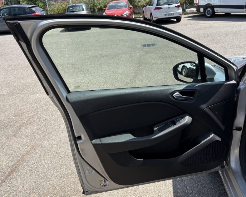 RENAULT CLIO V 1.0 TCe 2020 — Entretien complet Renault - GARANTIE 6 mois