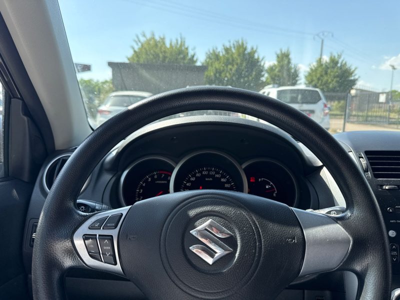 SUZUKI GRAND VITARA  2.4 VVT 165 CONFORT 4X4