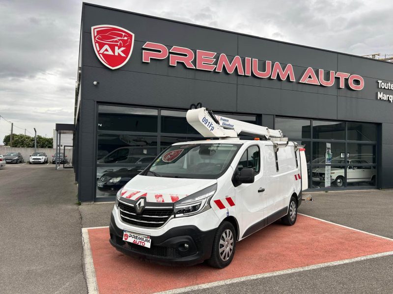  TRAFIC  2.0 DCI 145 NACELLE 2021